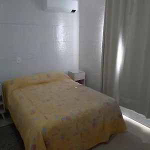 casa-agradavel-em-camboriu-com-estacionamento-no-patio.santa-catarina-brasil.com/